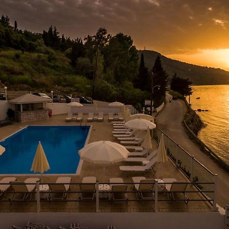 Golden Sunset Hotell Mpoukaris Eksteriør bilde