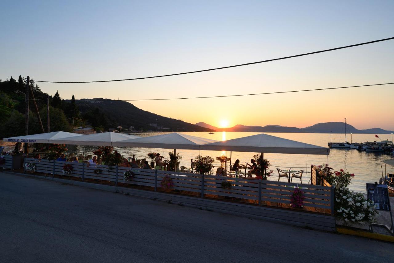 Golden Sunset Hotell Mpoukaris Eksteriør bilde