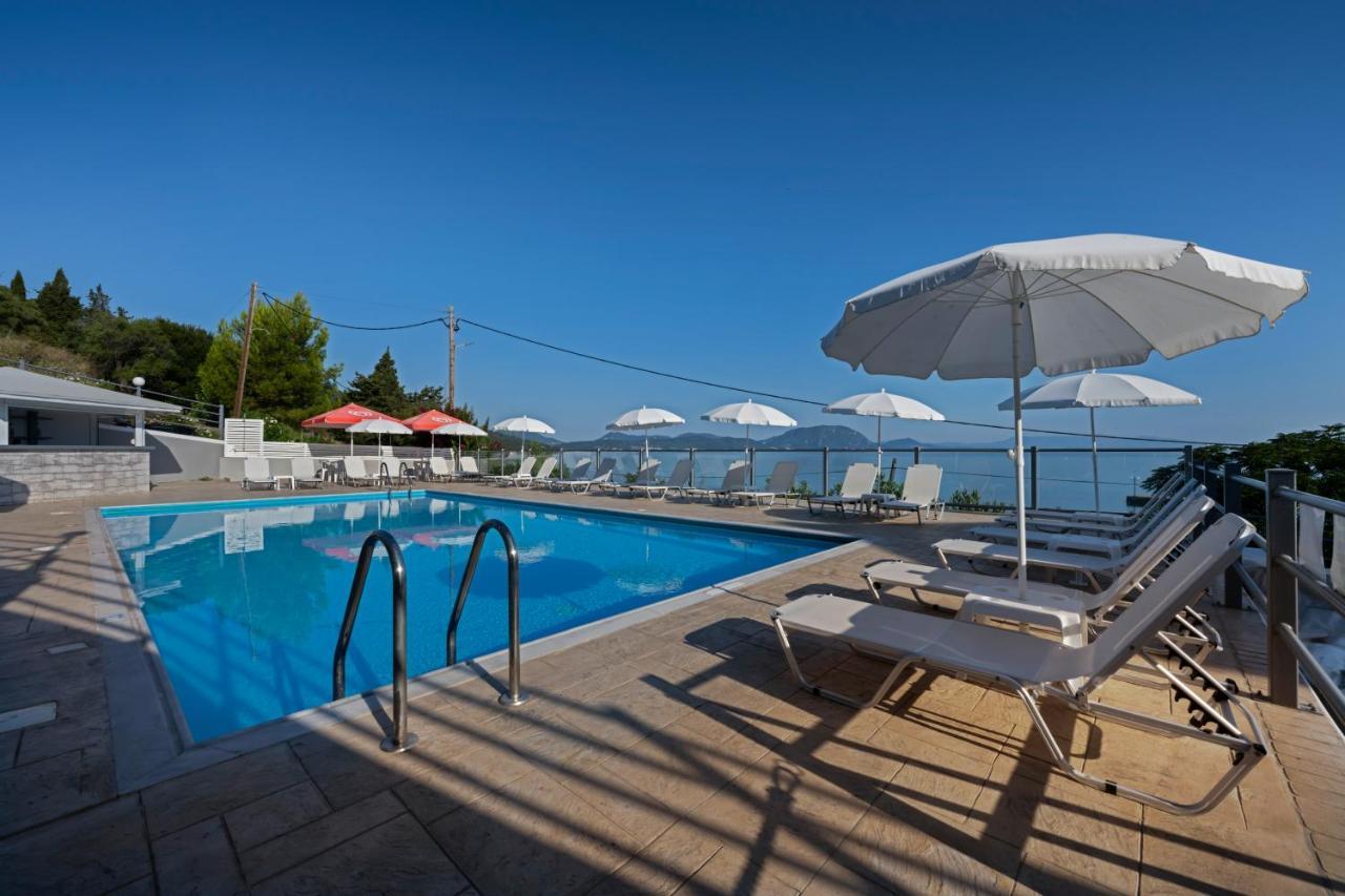 Golden Sunset Hotell Mpoukaris Eksteriør bilde