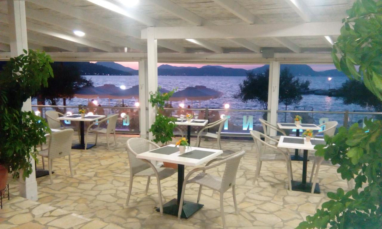 Golden Sunset Hotell Mpoukaris Eksteriør bilde
